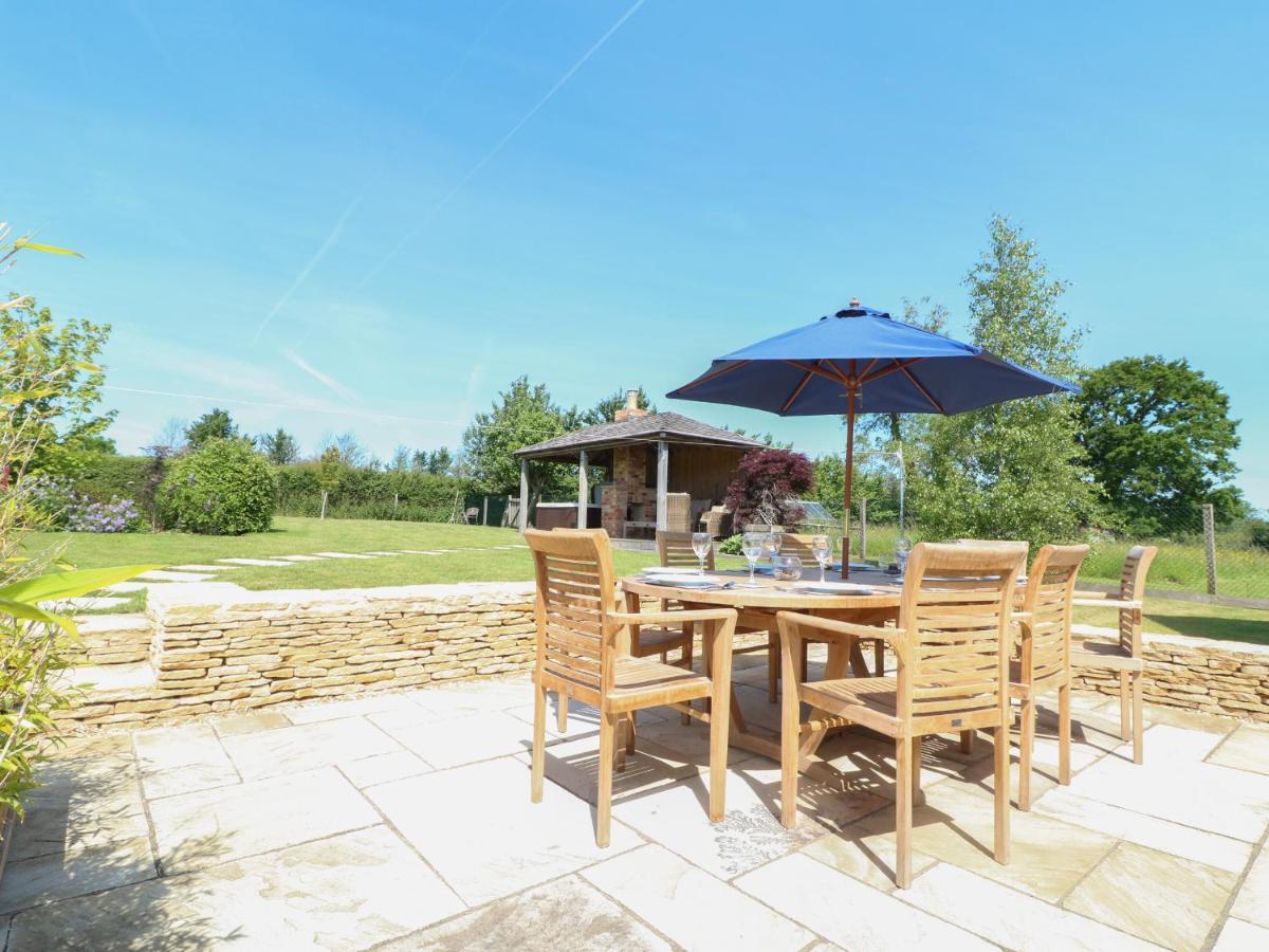 The Little Paddock Villa Malmesbury Exteriör bild