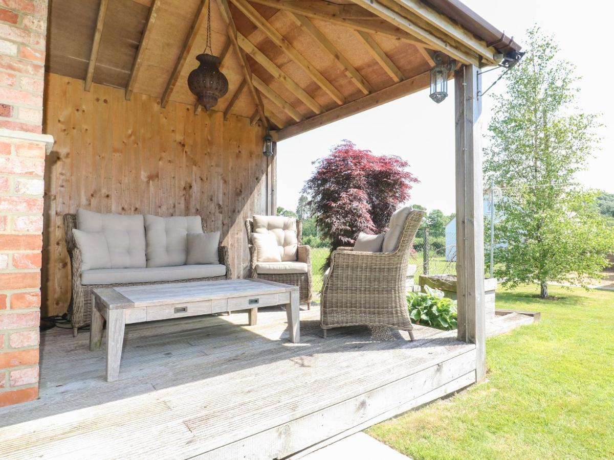 The Little Paddock Villa Malmesbury Exteriör bild